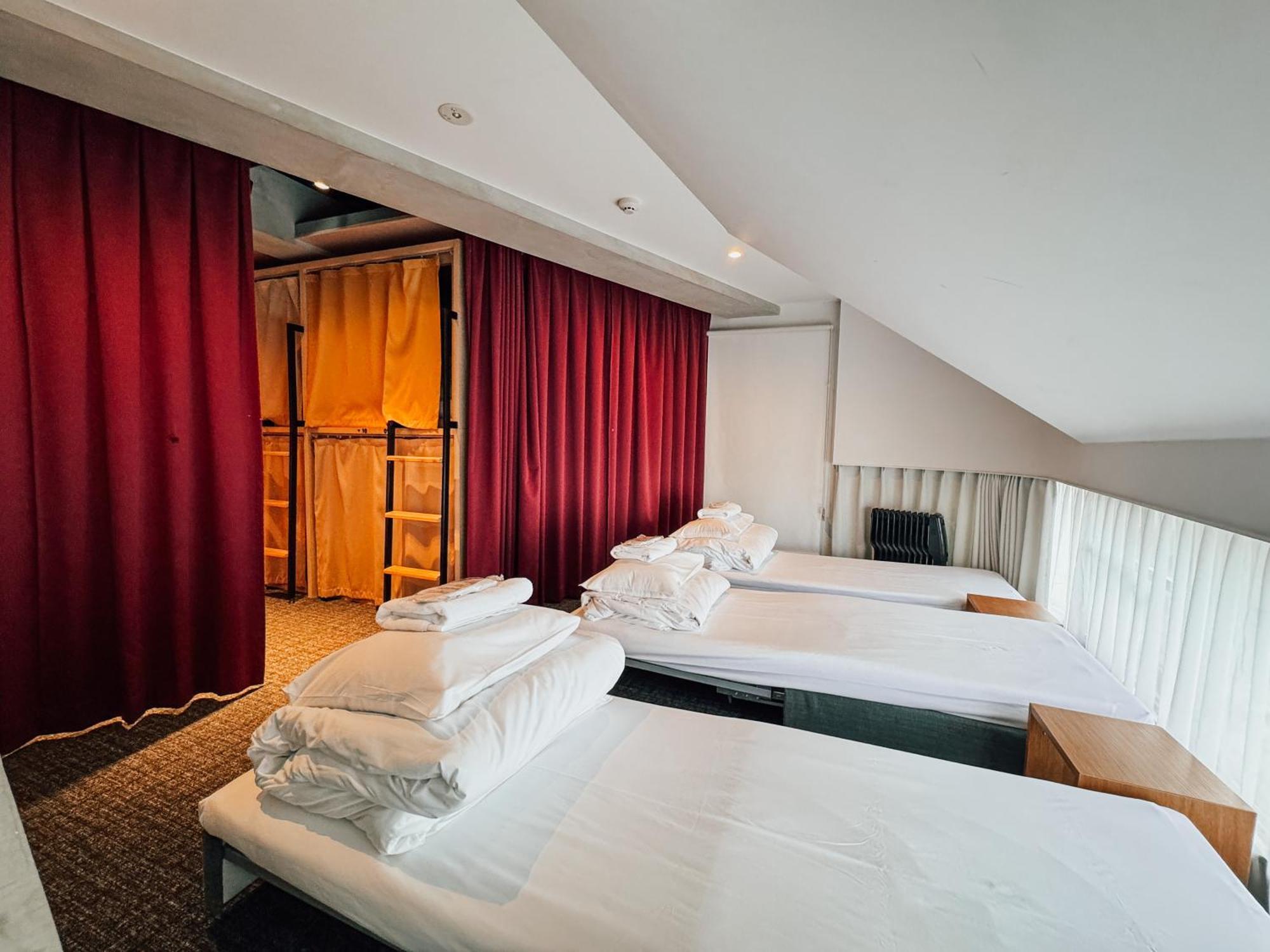 Hostel Unplan Shinjuku Tokyo